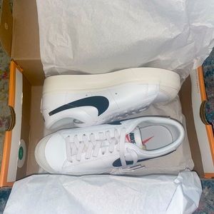 Women’s Nike Blazer Low Platform’s